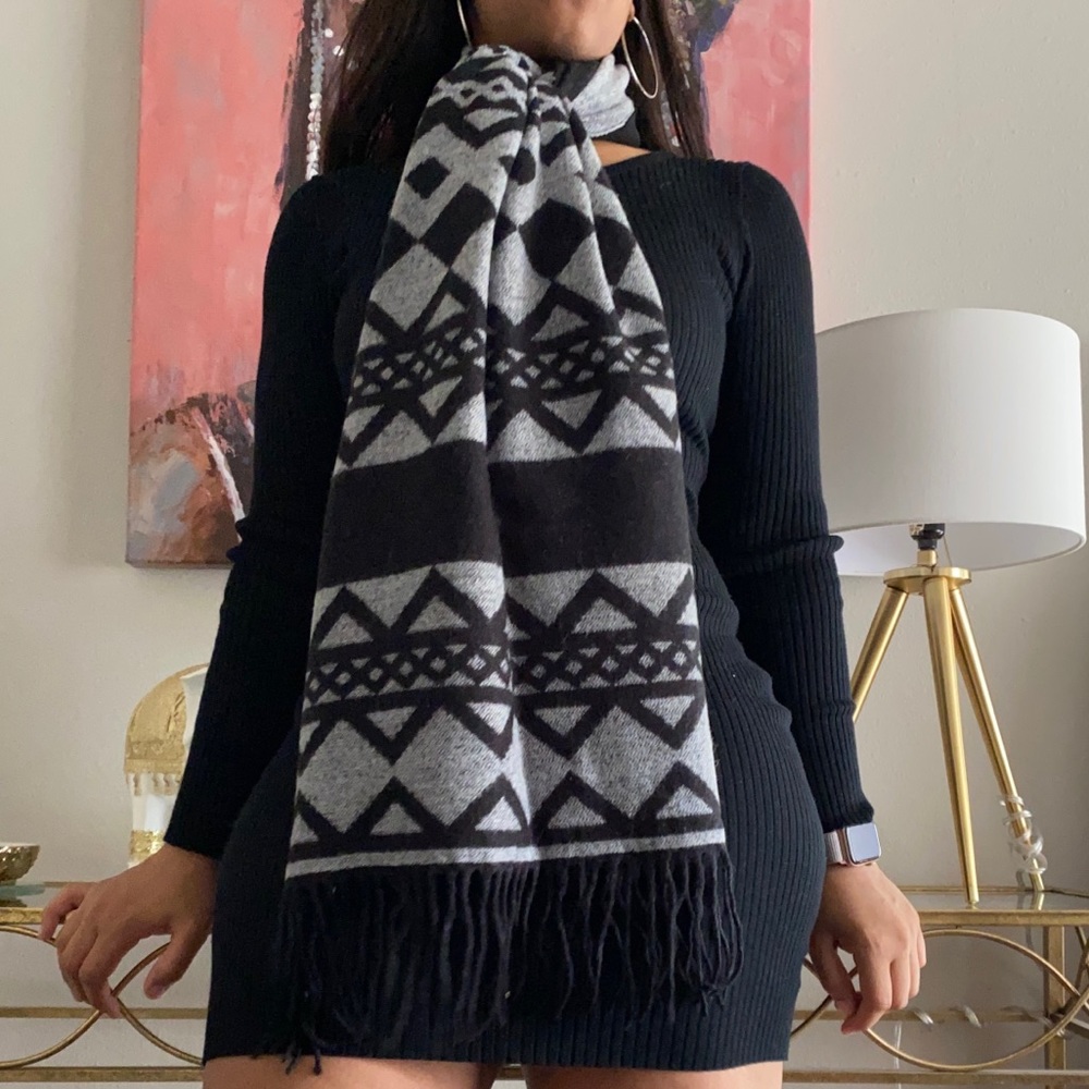 Calvin Klein Striped Blanket Scarf